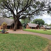 Ekuthuleni River Front Chalets