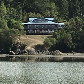 Arbutus Cove Guesthouse