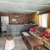 iROOMZ Hotel Abhiman