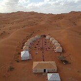 Bivouac Les Dunes De  Chegaga