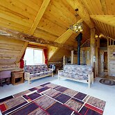 Canyon View Family Lodge