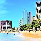 SEAFLATS Iate Plaza Hotel