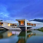 Alkira Award Winning Luxury Holiday Home