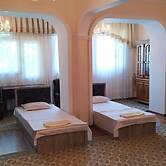 Guest House near Mirabad Bazaar