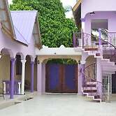 Dalma Zambarau Lodge