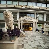 Lion Park Suites & Residence Hotel