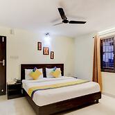 Itsy Hotels Royal Monarch