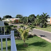 Idyllic Duplex with Ocean