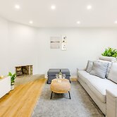 Espinho Beach 4 Stays Apartment