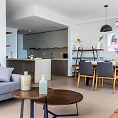 Gorgeous Apartment Ocean View