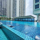 OYO Home 44001 Elegant Studio Setia Alam Trefoil