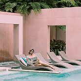 SYN Boutique Hotel