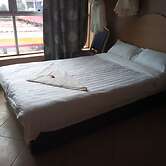 Summit Guest House & Grill