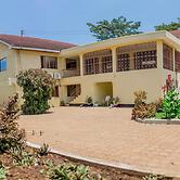 Kilimanjaro Summit Lodge