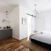 A Cottage In Richmond