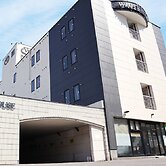 Hotel New White House