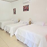 Hotel Tortuguero Beachfront