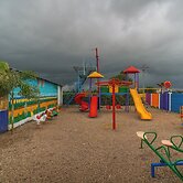 Hotel Natraj & Resort