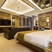 Myeongpum Drive-in Hotel