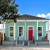 Spacious 5 Bedroom Near Magazine St & Uptown