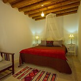 Thyone Studio Cottage
