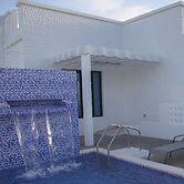 The Pool Villa - Tanuf