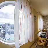 Apartment on Dekabristov 116