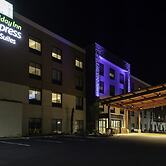Holiday Inn Express & Suites The Dalles by IHG