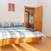 Apartment on Tolstogo St. 25