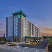 AC Hotel by Marriott Atlanta Airport Gateway