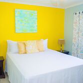 Centrally located Oakland Guest Apartment I