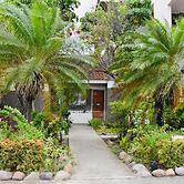 New Kingston Guest Apartment At Chelsea