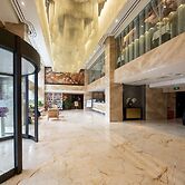 Ramada by Wyndham Encore Kaili West