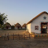 Rann Visamo Village Resort