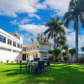 Hotel Chandrawati Palace