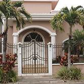 Deluxe Property in Cariari