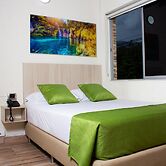 Hotel Street 50 Estadio