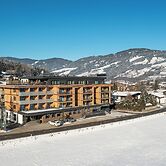 AlpenParks Hotel & Apartment Taxacher