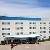 GLō Best Western Tulsa East Route 66