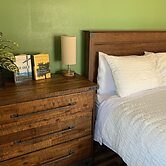 Trailhead Suites