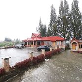 Alloyna Country Cottage