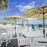 Island Cottage Inn - Adults Only