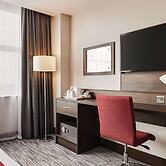 Ramada by Wyndham Leeds East