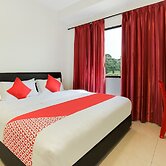 Super OYO 89495 Rich Hotel