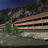 Hot Springs Inn