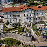 Hotel Domino
