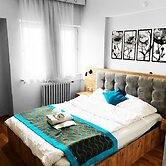 Otel 374