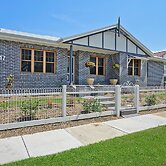 Accommodation Hunter - Adams St Maitland