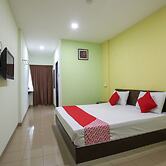 OYO 89539 Hotel Siswa