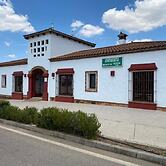 Apartamentos Turísticos Los Alisos